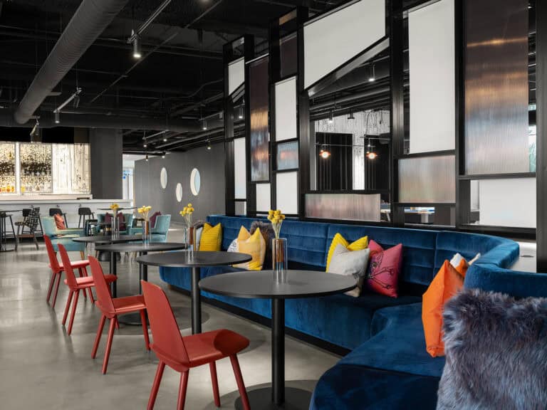 Aloft-Lobby-Common-Area