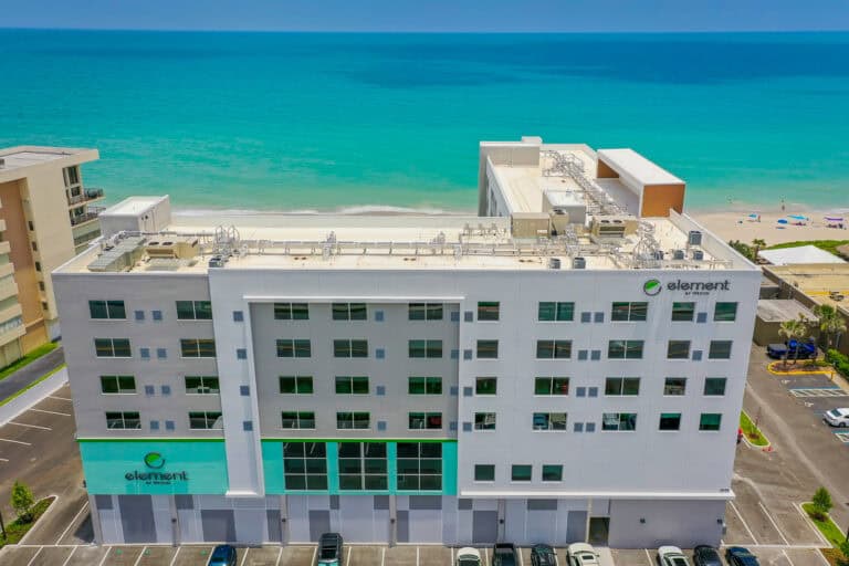 Element-Hotel-Melbourne-Exterior-2