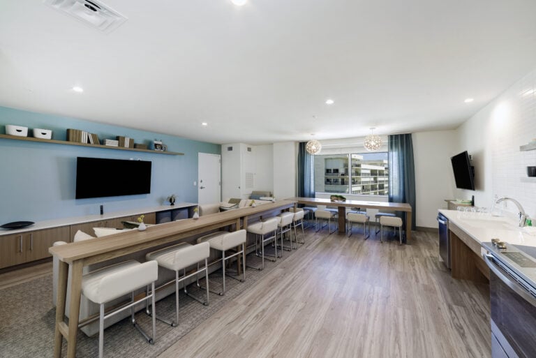 Element-Hotel-Melbourne-Interior-Common-Area