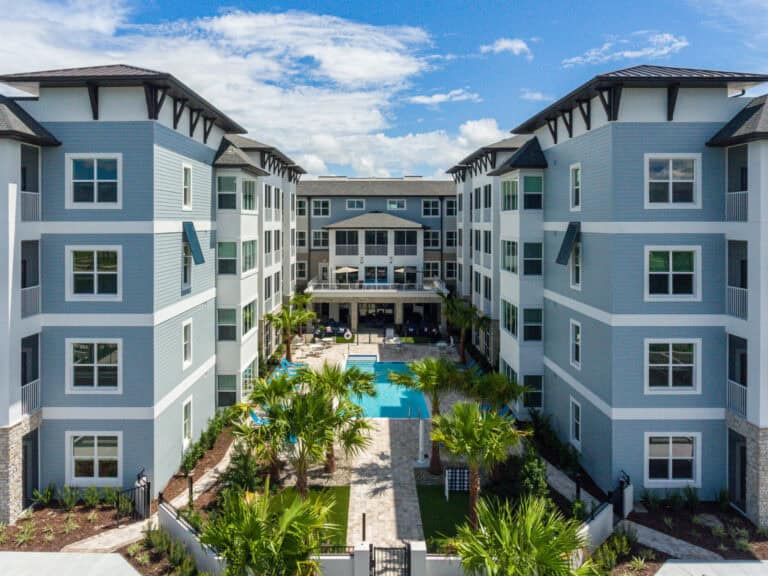 Sonata-Senior-Living-Pool