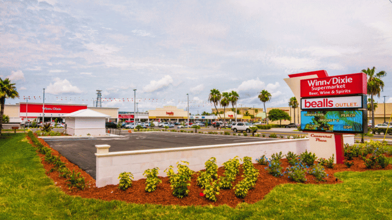 Winn-Dixie Grocery Store – Cocoa Beach, FL - 4